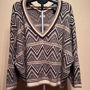 Oversized POL vneck sweater with brown, olive and tan accents NEW Womens small
